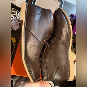 London fog chukka boots